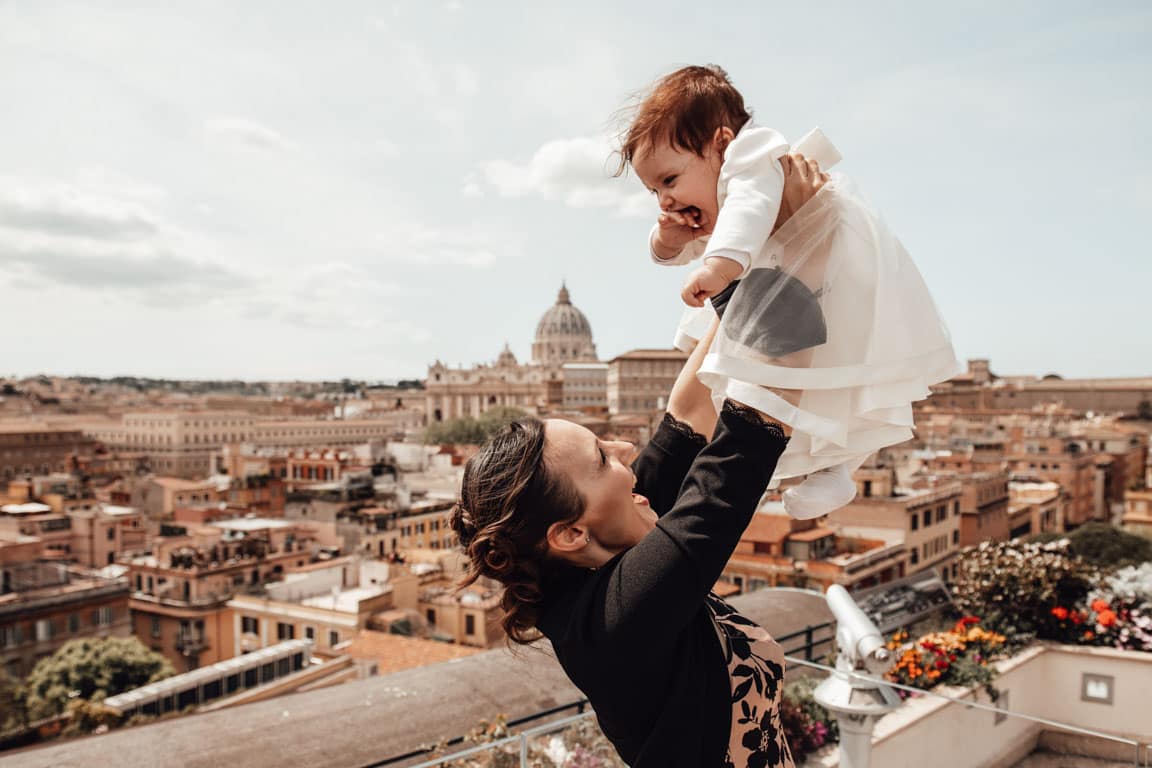Fotografo-battesimo-in-terrazza-esclusiva-a-roma-castelli-romani-Fabrizio-Musolino-Fotografo-1 Ristoranti per battesimi a Roma