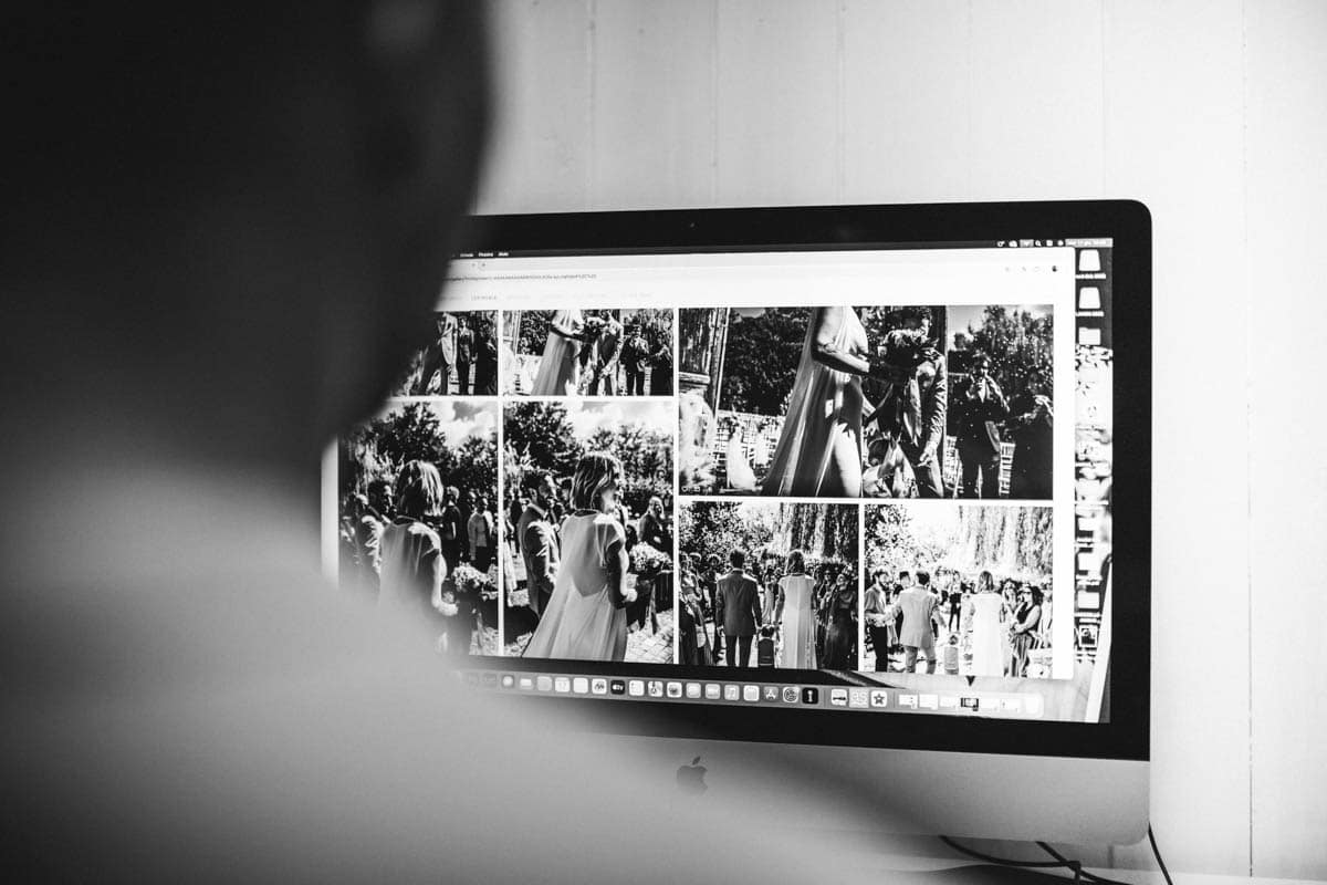 Fabrizio Musolino guarda la gallery fotografica editata